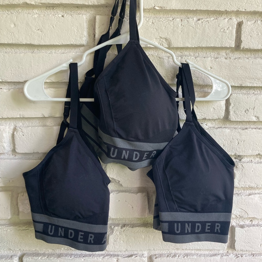 Bundle of 4 UNDER ARMOUR SPORTS BRAS FOR A LOW PRICE
